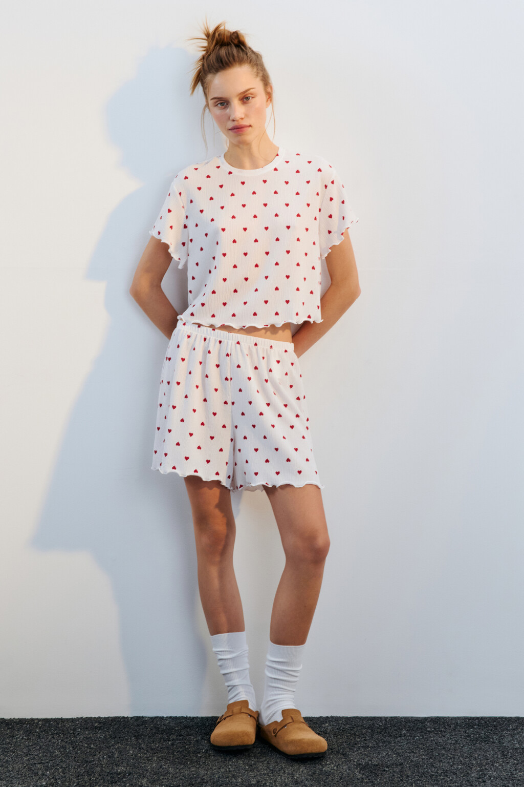 Топ-футболка домашний в сердечко - цвет красный - 5