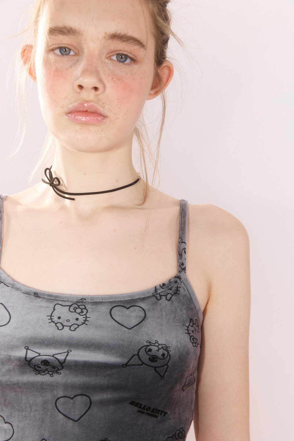 Майка велюровая с принтом - цвет серый - 6