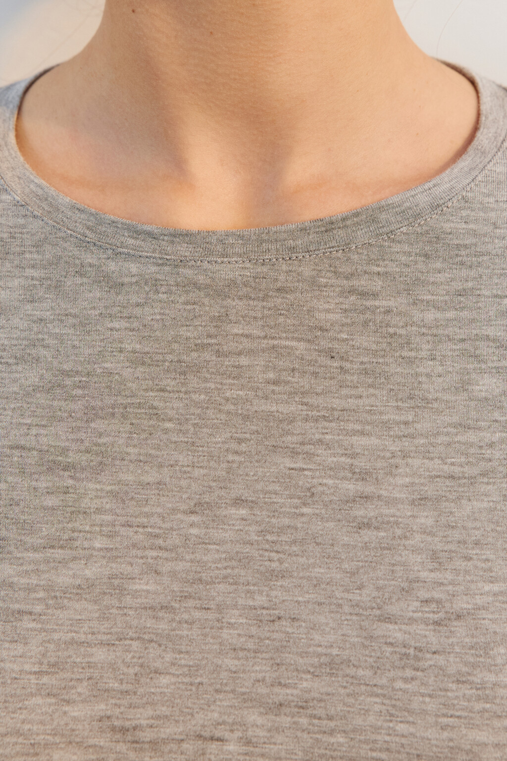 Лонгслив домашний укороченный из вискозы - цвет серый - 5