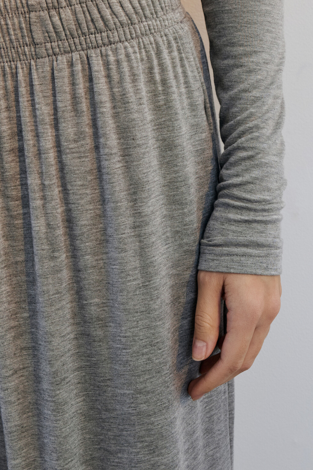 Лонгслив домашний укороченный из вискозы - цвет серый - 6