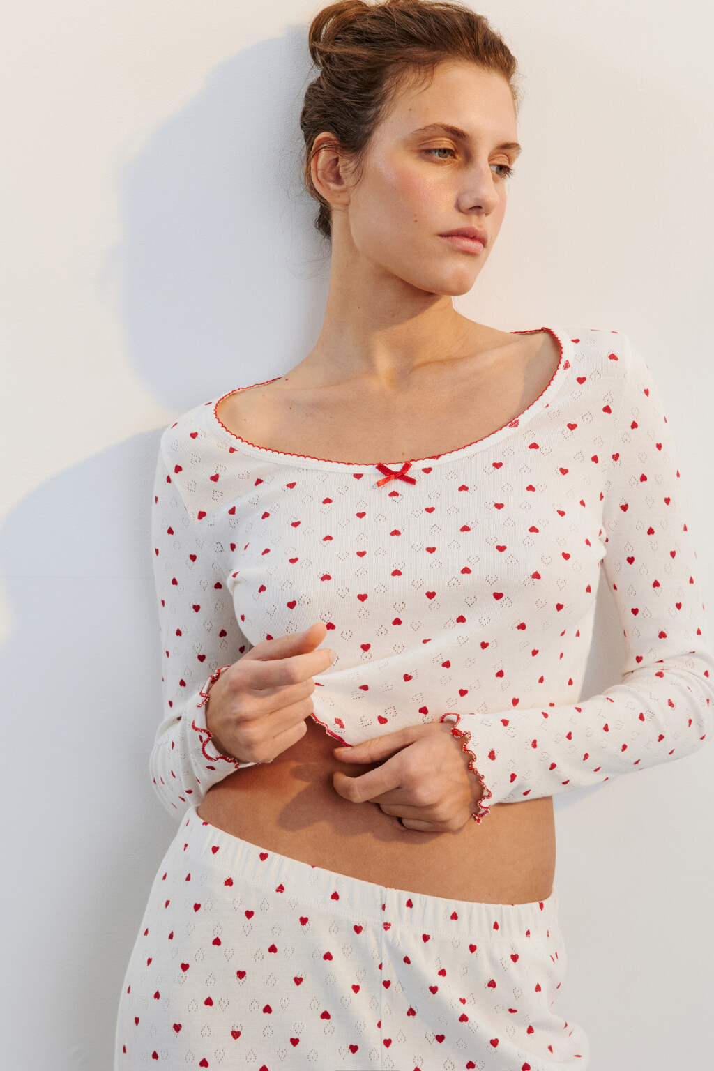 Лонгслив домашний хлопковый в сердечко - цвет красный - 1
