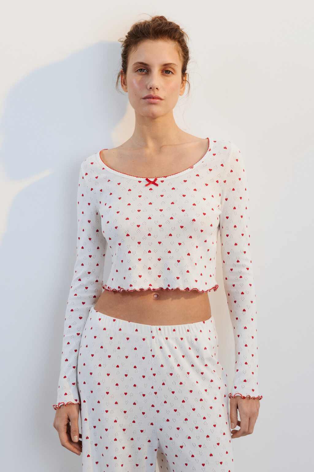 Лонгслив домашний хлопковый в сердечко - цвет красный - 2