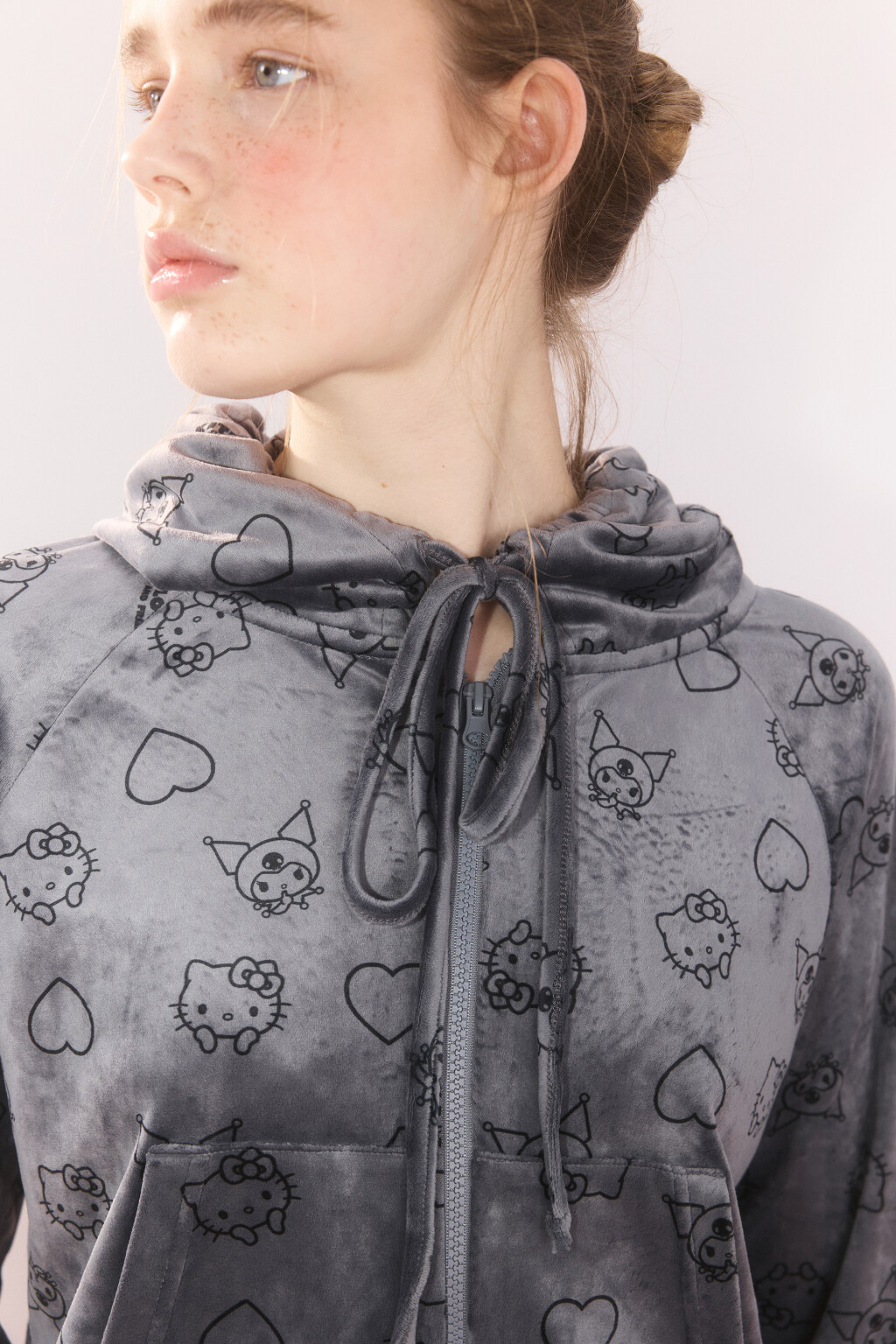 Худи-зипка велюровая с принтом - цвет серый - 4