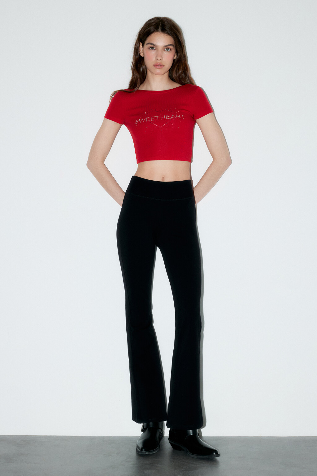 Брюки клеш трикотажные - цвет черный - 4