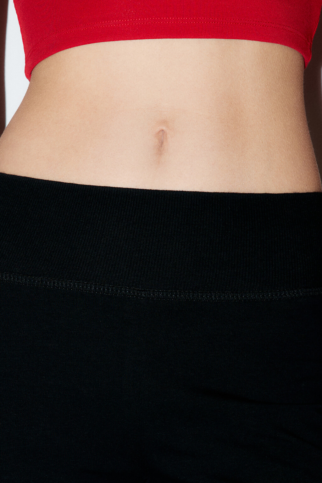 Брюки клеш трикотажные - цвет черный - 5