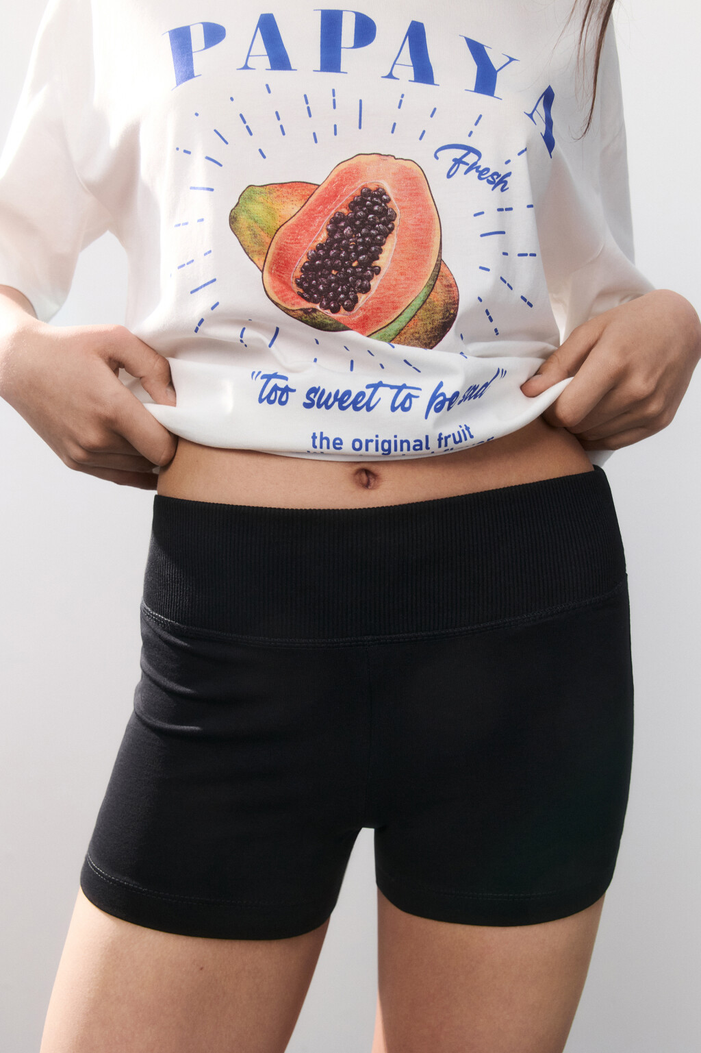 Шорты-велосипедки с широким поясом - цвет черный - 1