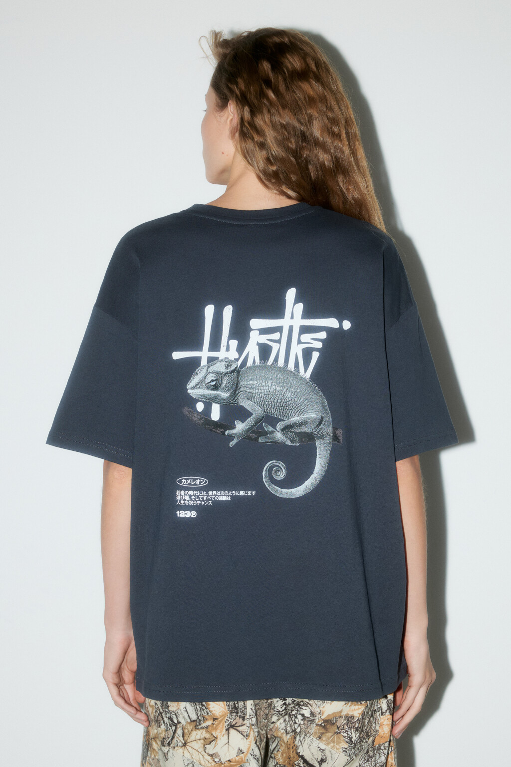 Футболка oversize хлопковая с принтом - цвет серый - 3