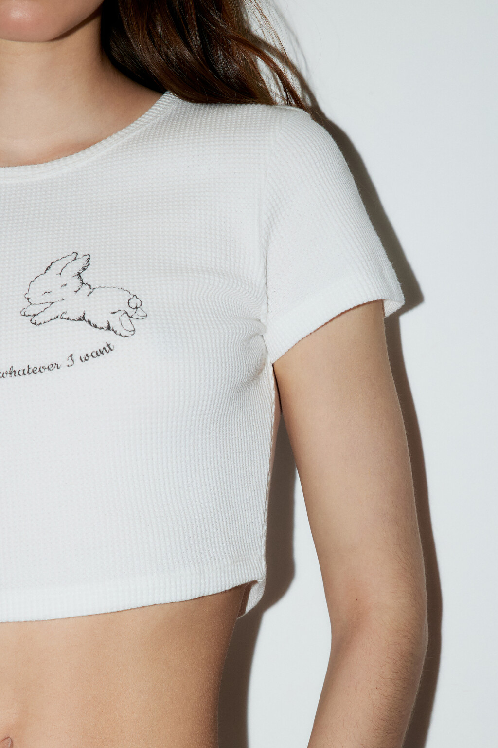 Футболка-топ трикотажная с принтом - цвет молочный - 6