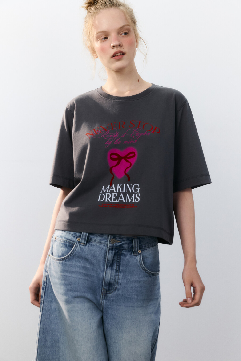 Футболка oversize укороченная с принтом - цвет серый - 1