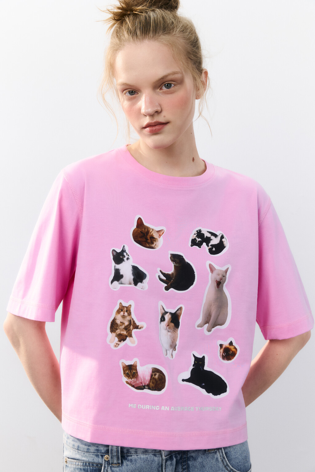Футболка oversize укороченная с принтом - цвет розовый - 1