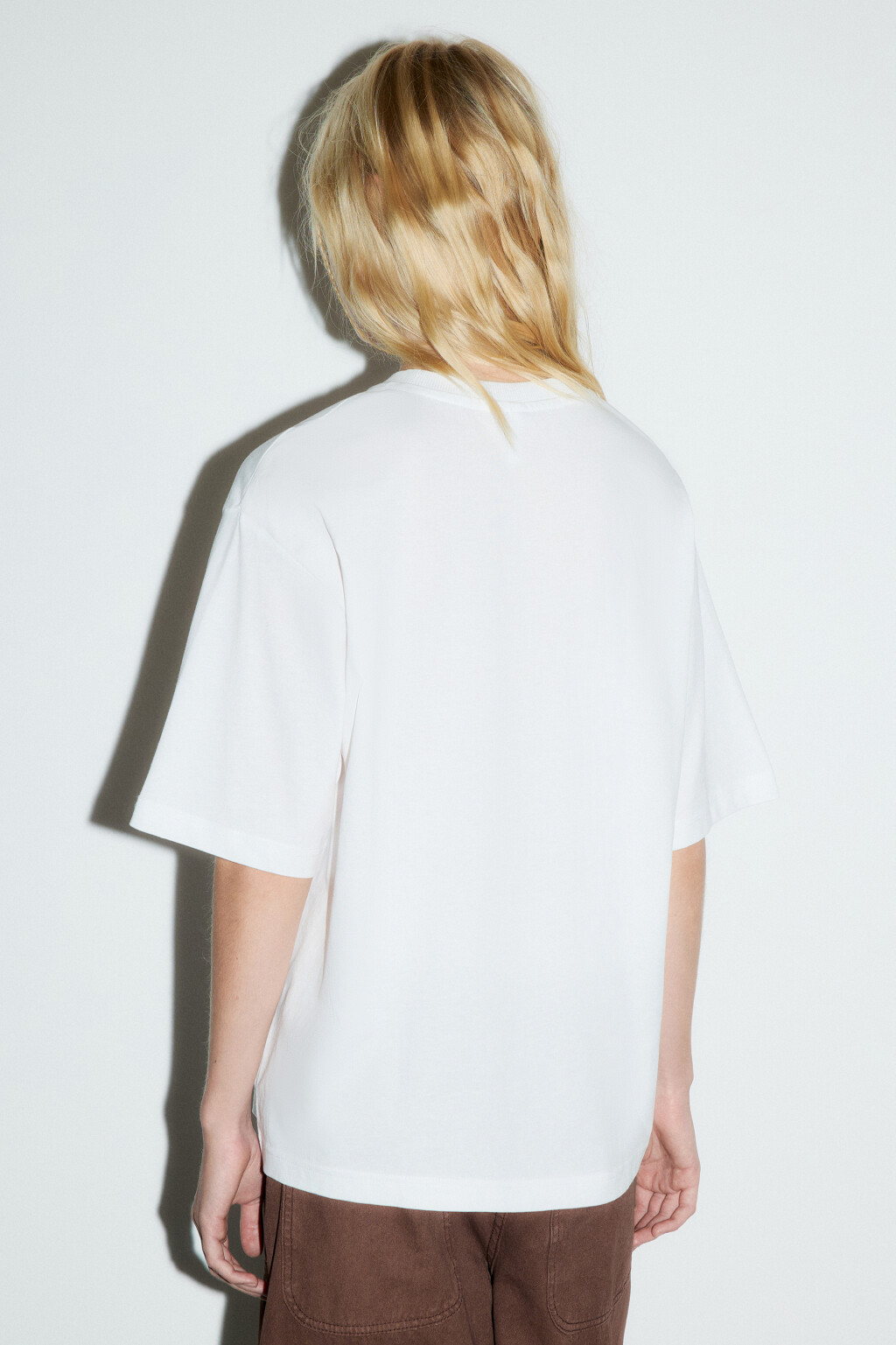 Футболка хлопковая с принтом - цвет белый - 3