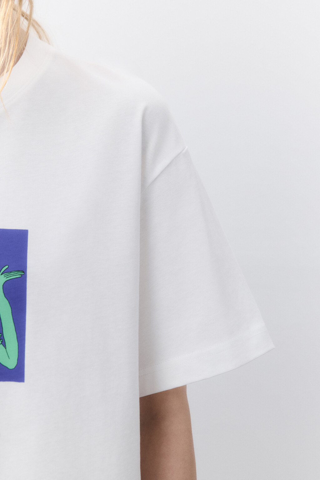 Футболка хлопковая с принтом - цвет белый - 7