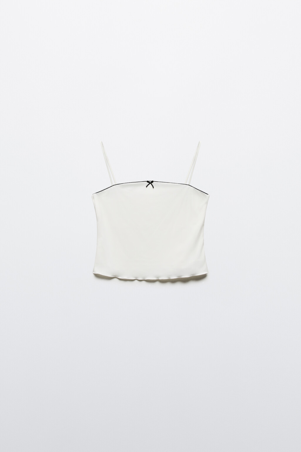 Топ-майка на тонких бретельках с бантиком - цвет белый - 8