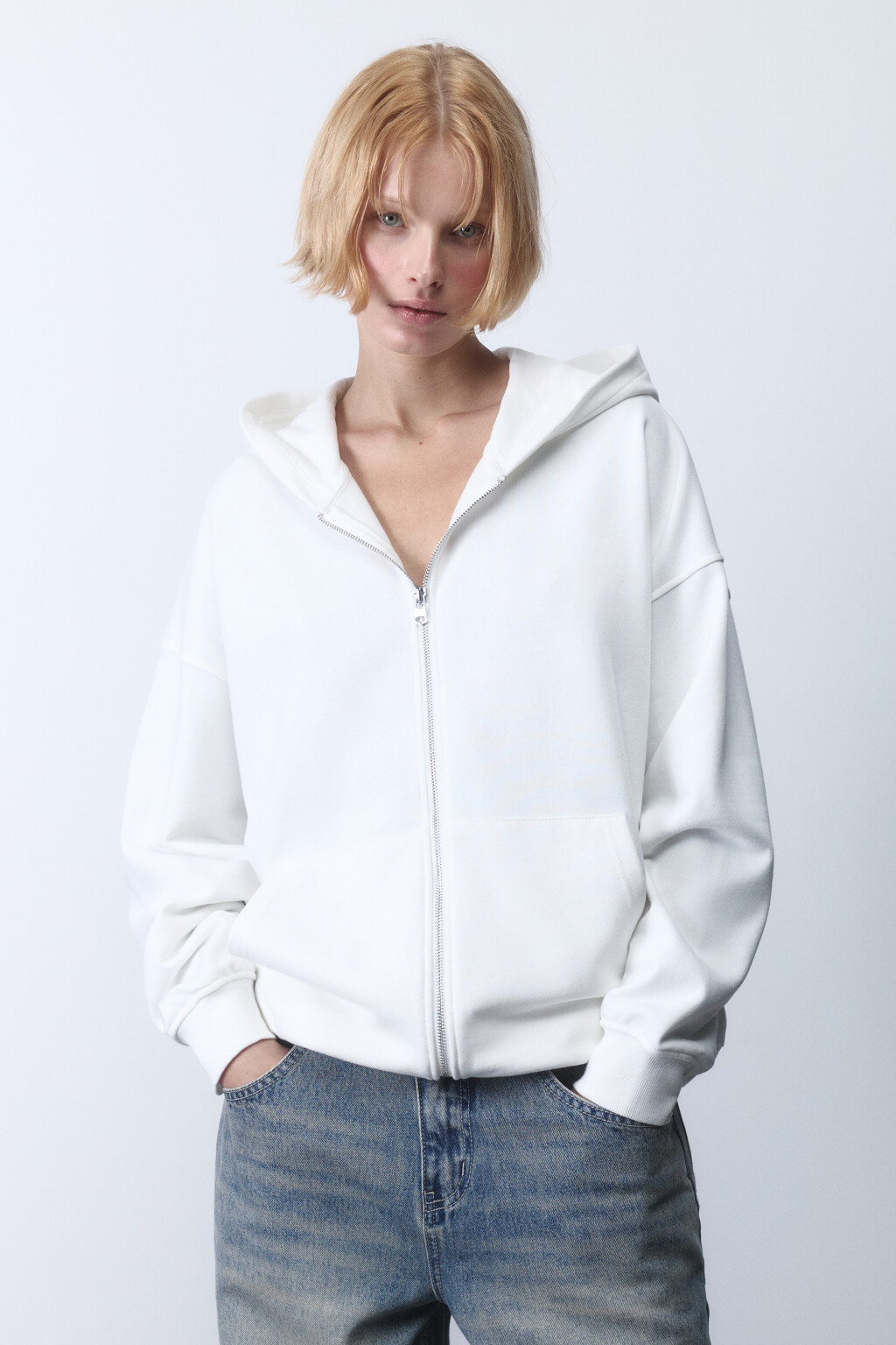 Худи-зипка oversize из футера с капюшоном - цвет молочный - 2