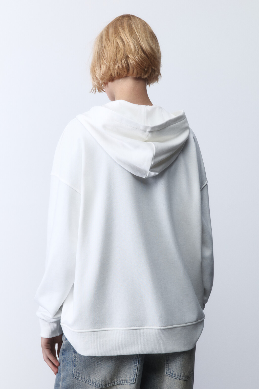 Худи-зипка oversize из футера с капюшоном - цвет молочный - 3