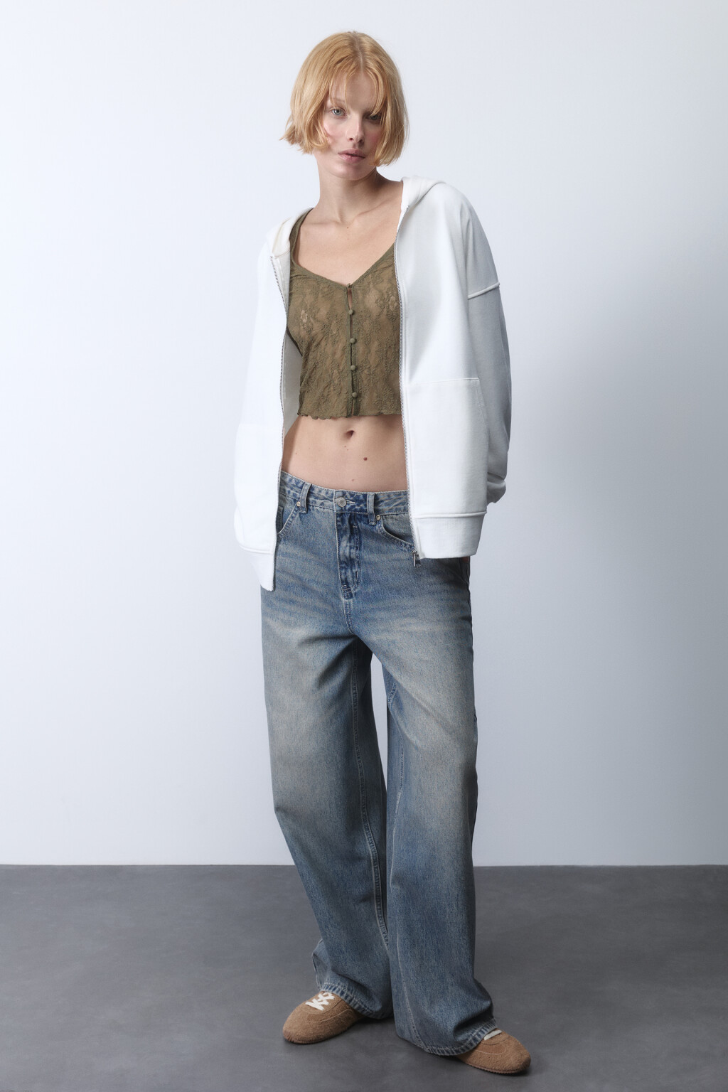 Худи-зипка oversize из футера с капюшоном - цвет молочный - 4