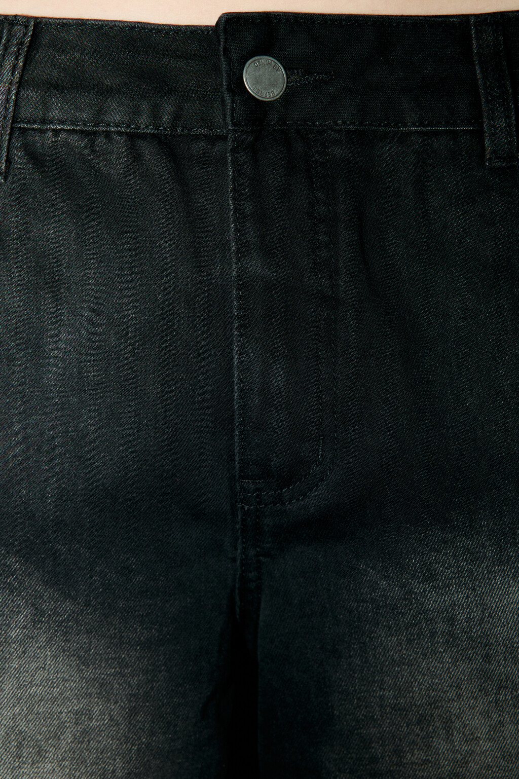 Шорты-бермуды джинсовые с открытыми срезами - цвет серый - 5