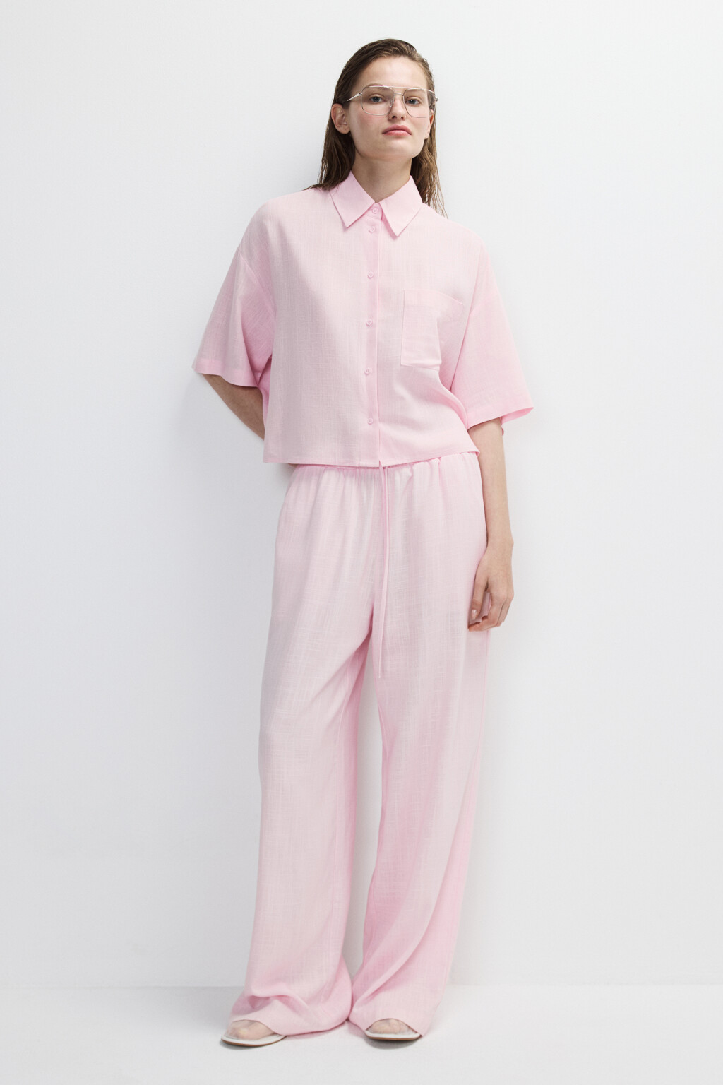 Брюки широкие из вискозы и льна - цвет розовый - 5