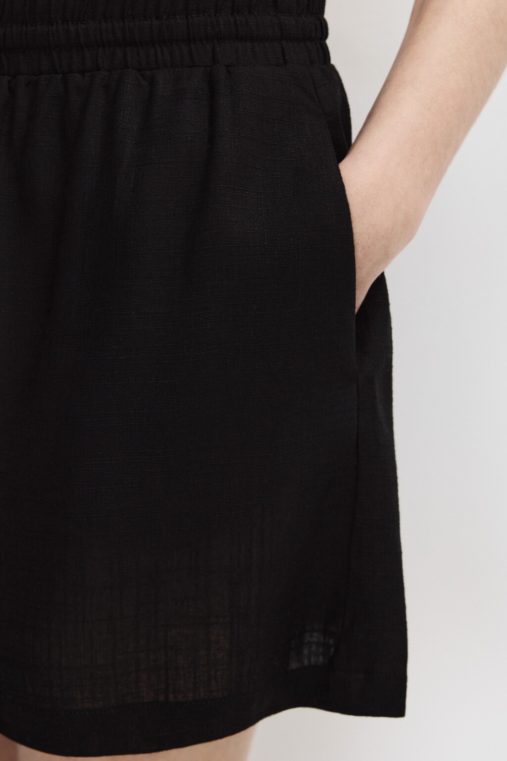 Шорты на завязках из вискозы и льна - цвет черный - 6