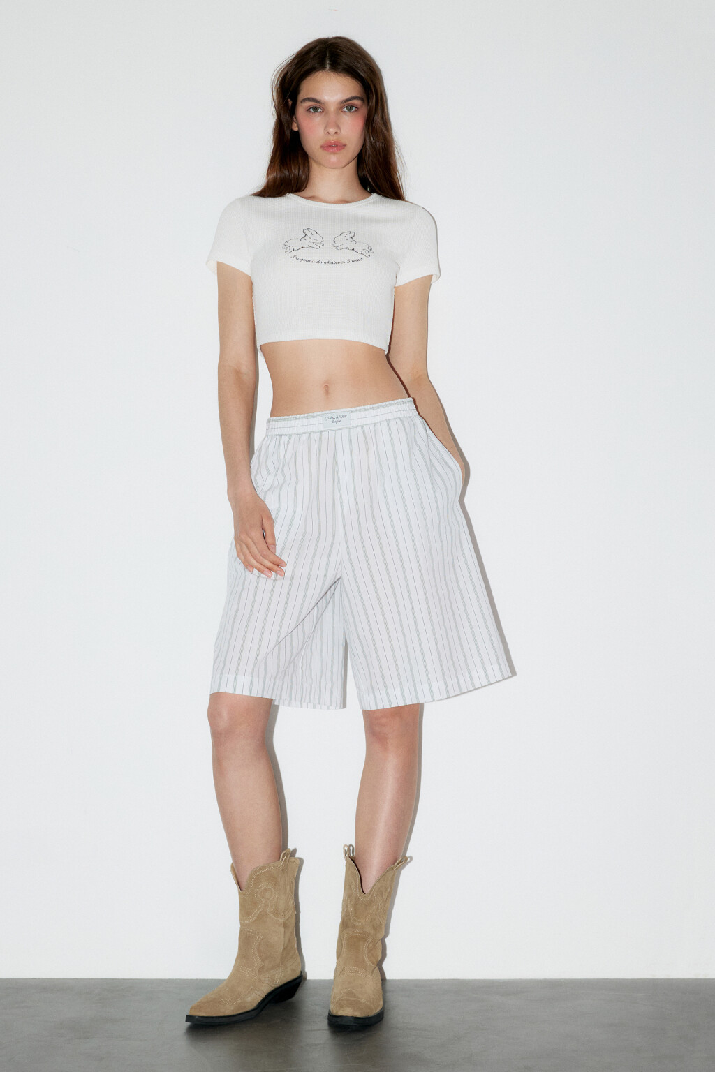 Шорты-бермуды хлопковые с принтом - цвет белый - 4