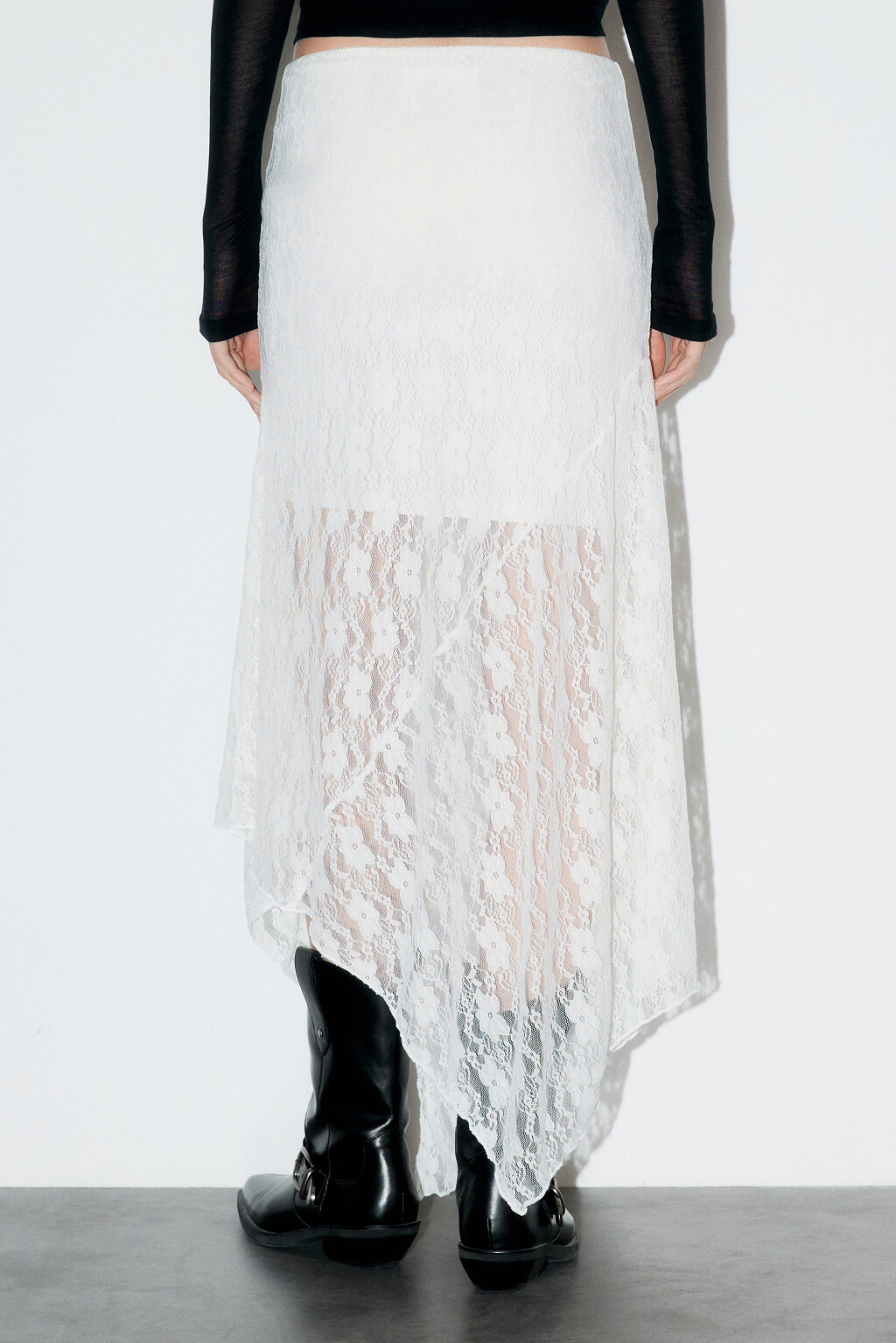 Юбка миди кружевная с драпировкой - цвет молочный - 4