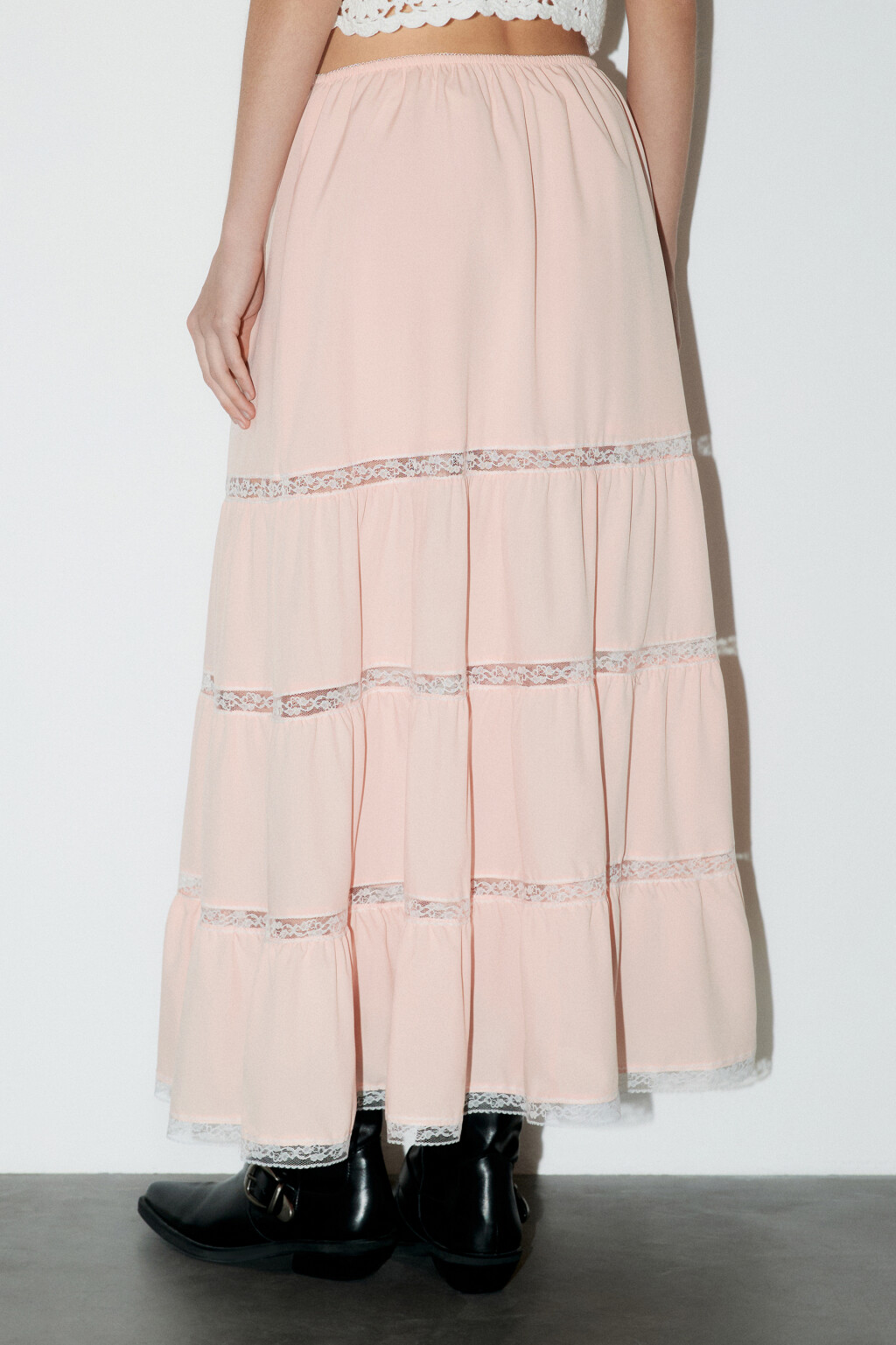 Юбка-трапеция макси с кружевными вставками - цвет розовый - 3