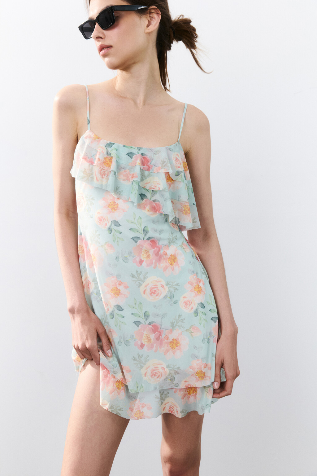 Платье мини с принтом и воланами - цвет мультиколор - 1