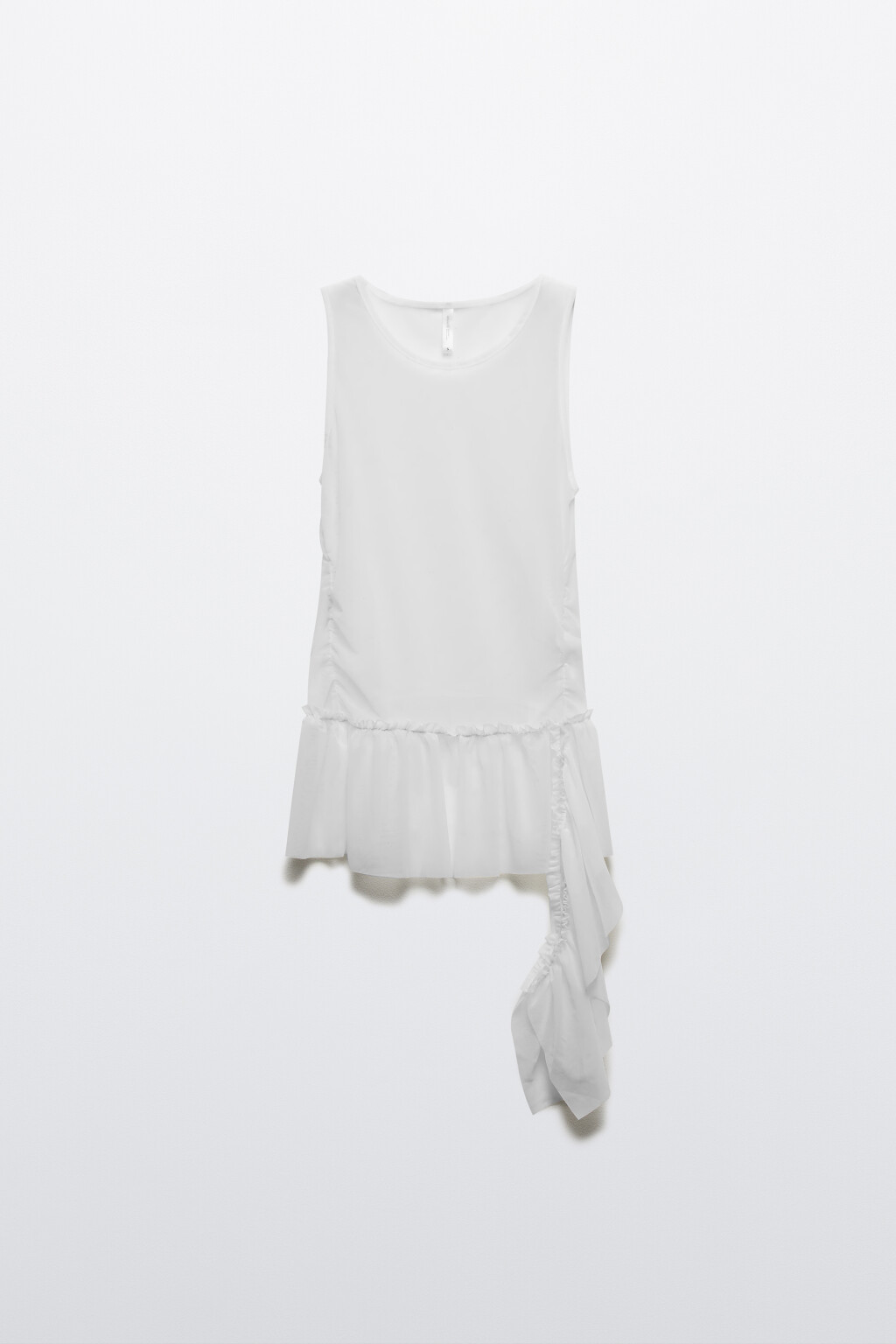 Топ из сетки с асимметричной баской - цвет белый - 8