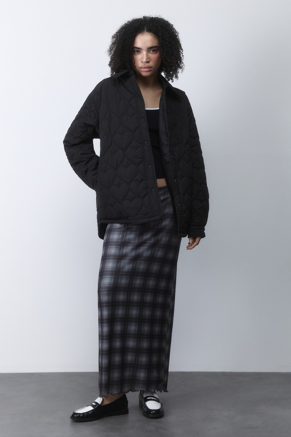 Куртка-рубашка стеганая в сердечко - цвет черный - 4