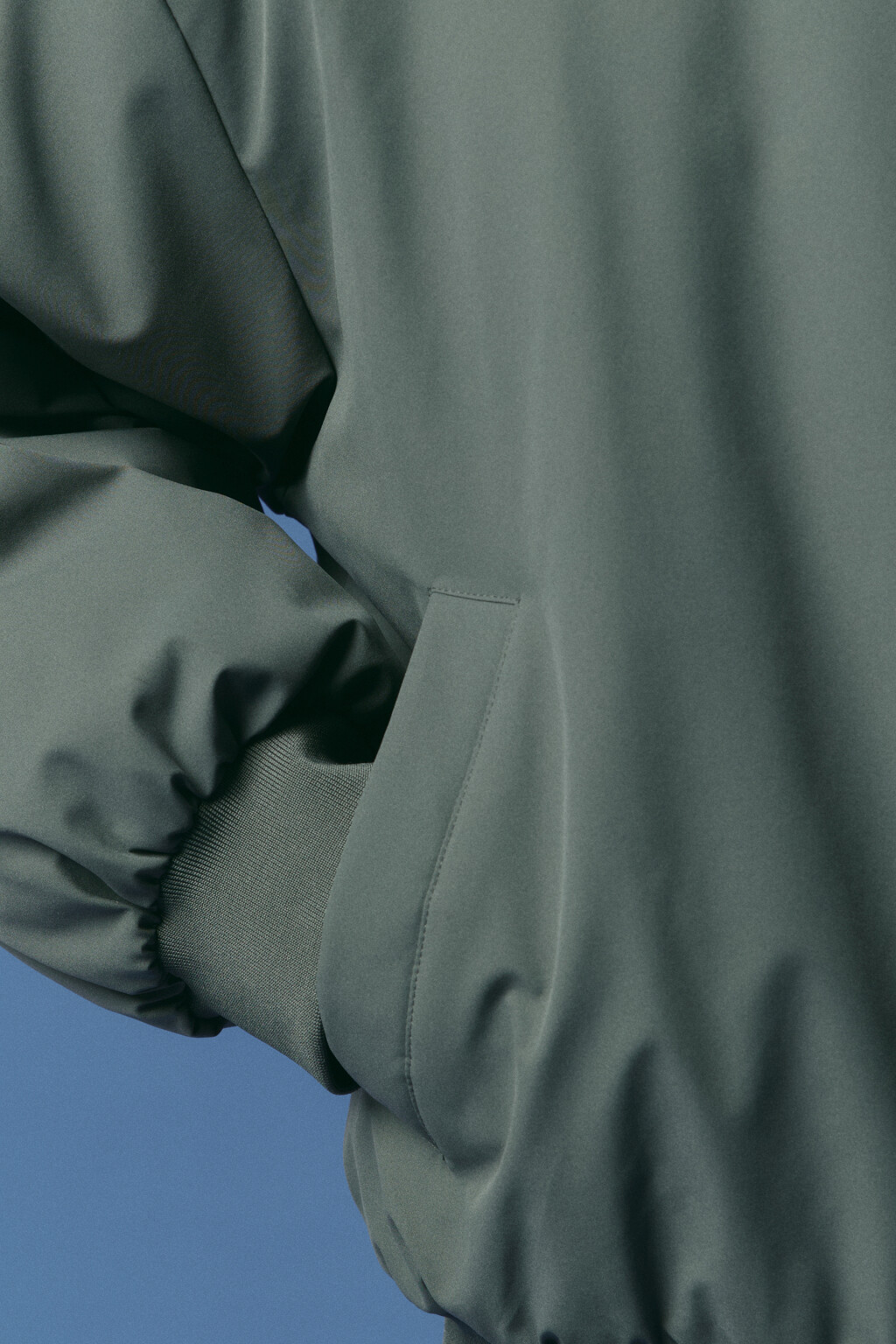 Куртка-бомбер короткая на утеплителе - цвет зеленый - 6