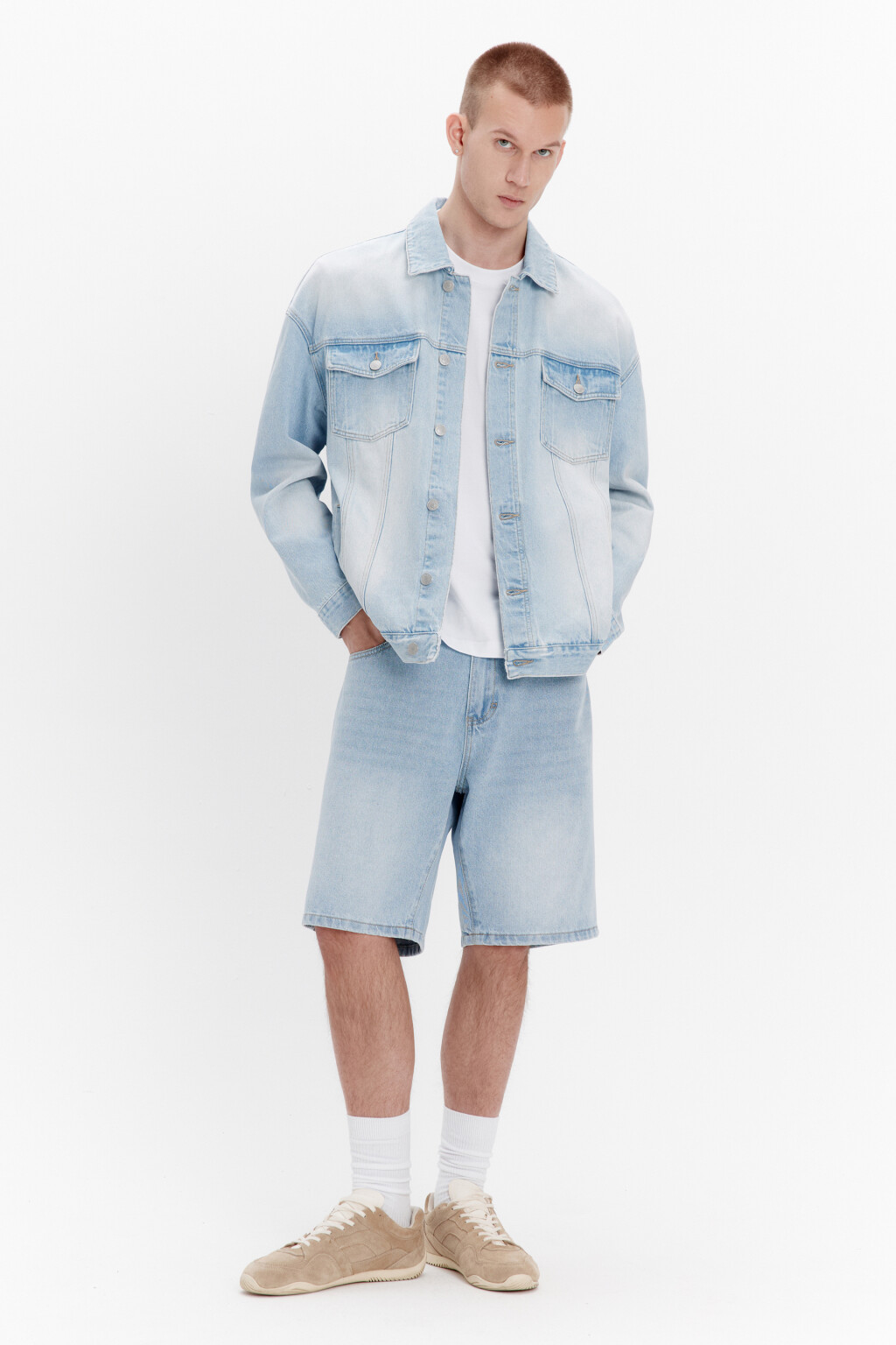 Куртка-рубашка джинсовая с карманами - цвет голубой - 2