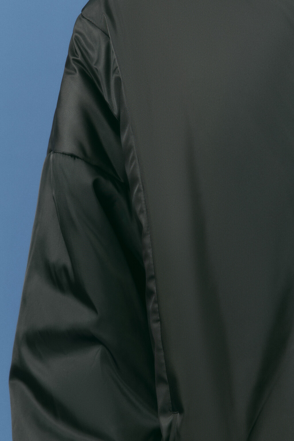 Куртка-анорак утепленная с воротником-стойкой - цвет черный - 8