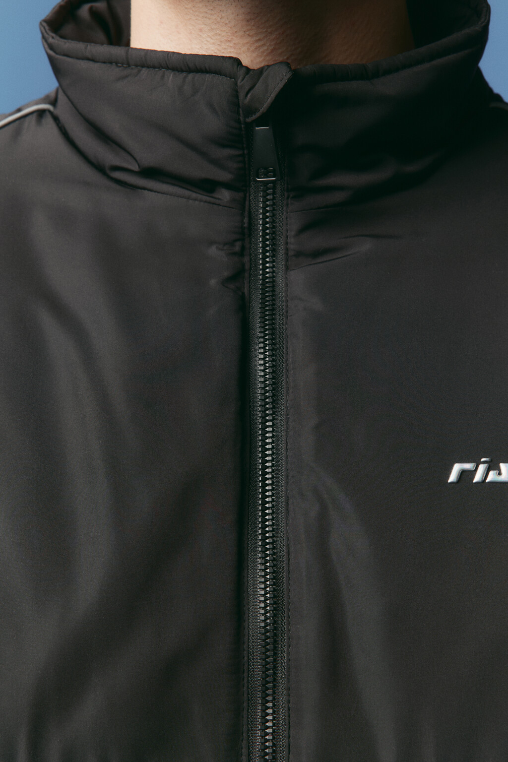 Куртка-олимпийка утепленная с надписью - цвет мультиколор - 5