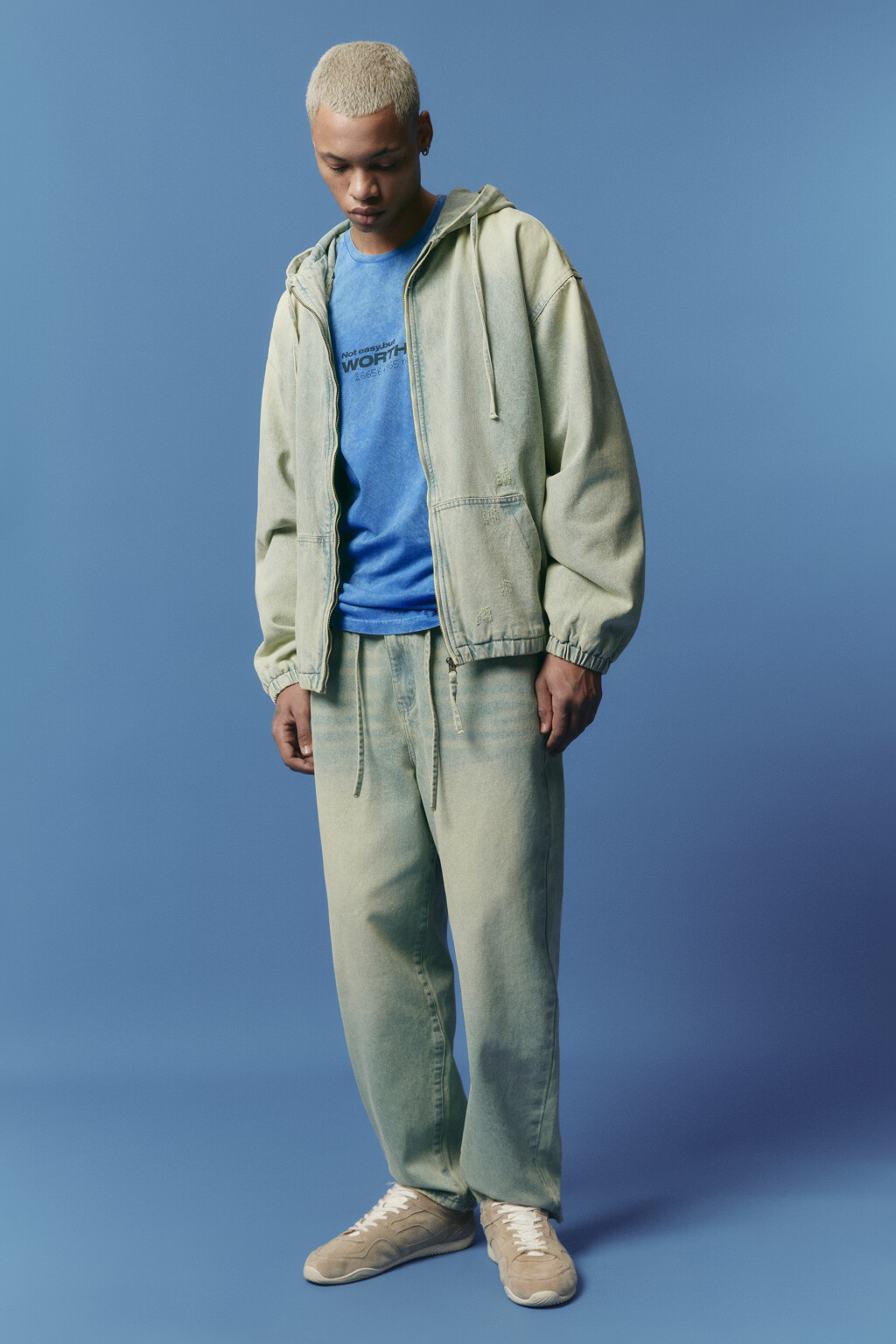 Куртка джинсовая на молнии с капюшоном - цвет зеленый - 5