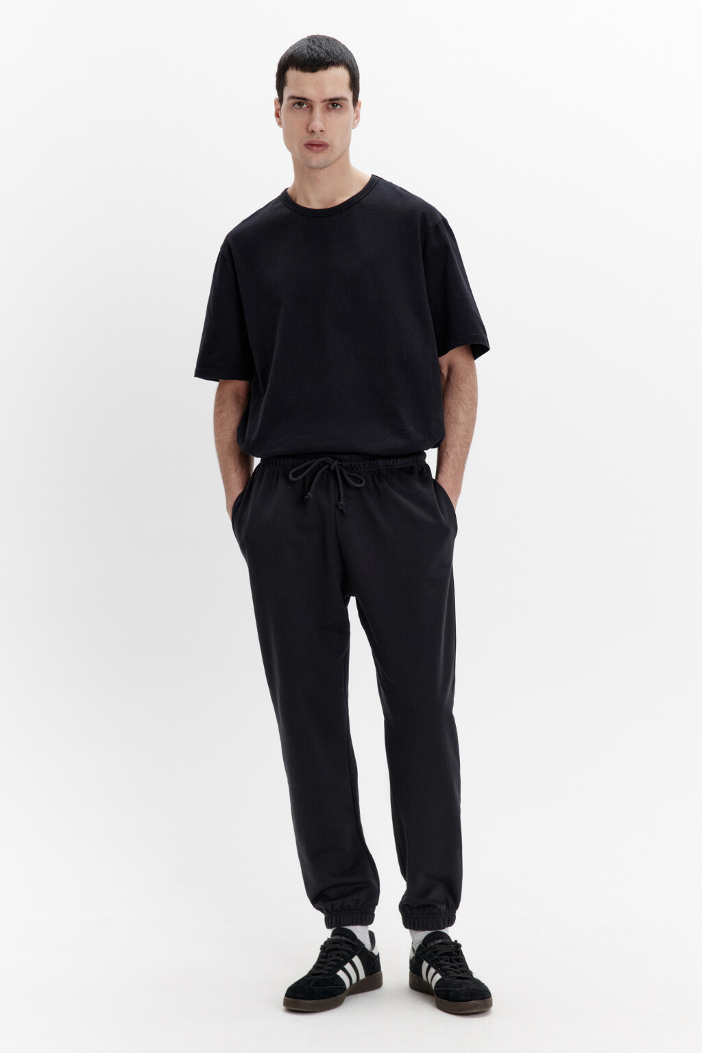 Брюки-джоггеры из хлопкового текстиля - цвет черный - 4