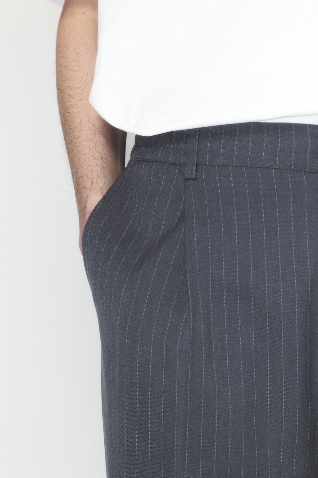 Брюки широкие костюмные со средней посадкой - цвет серый - 6