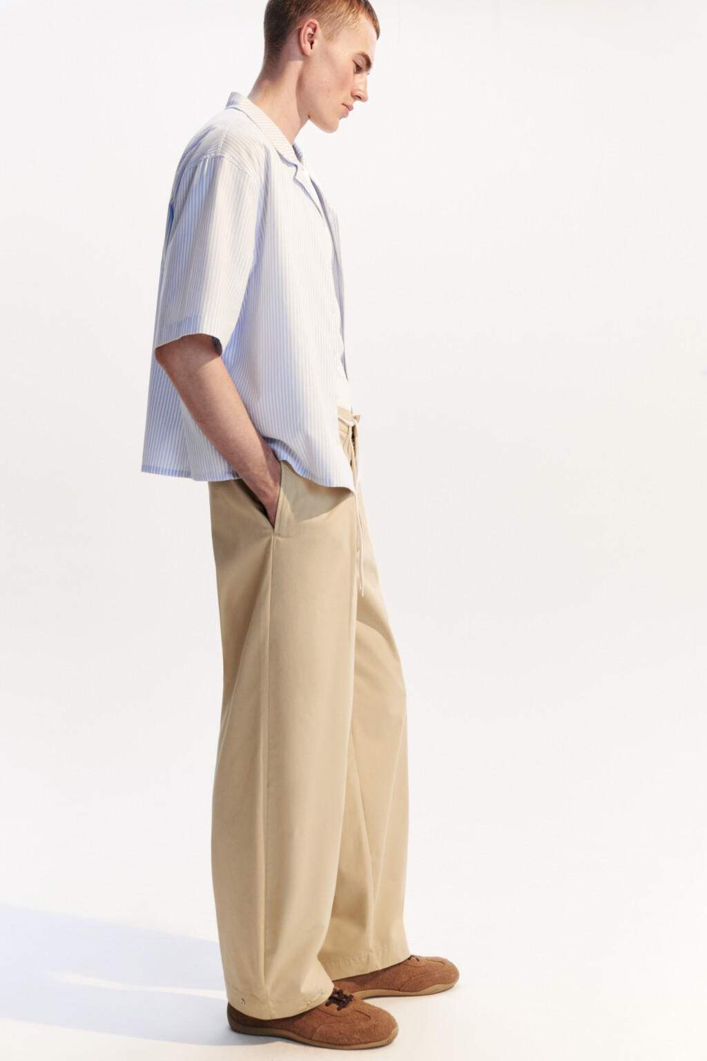 Брюки-бананы хлопковые широкие - цвет бежевый - 2