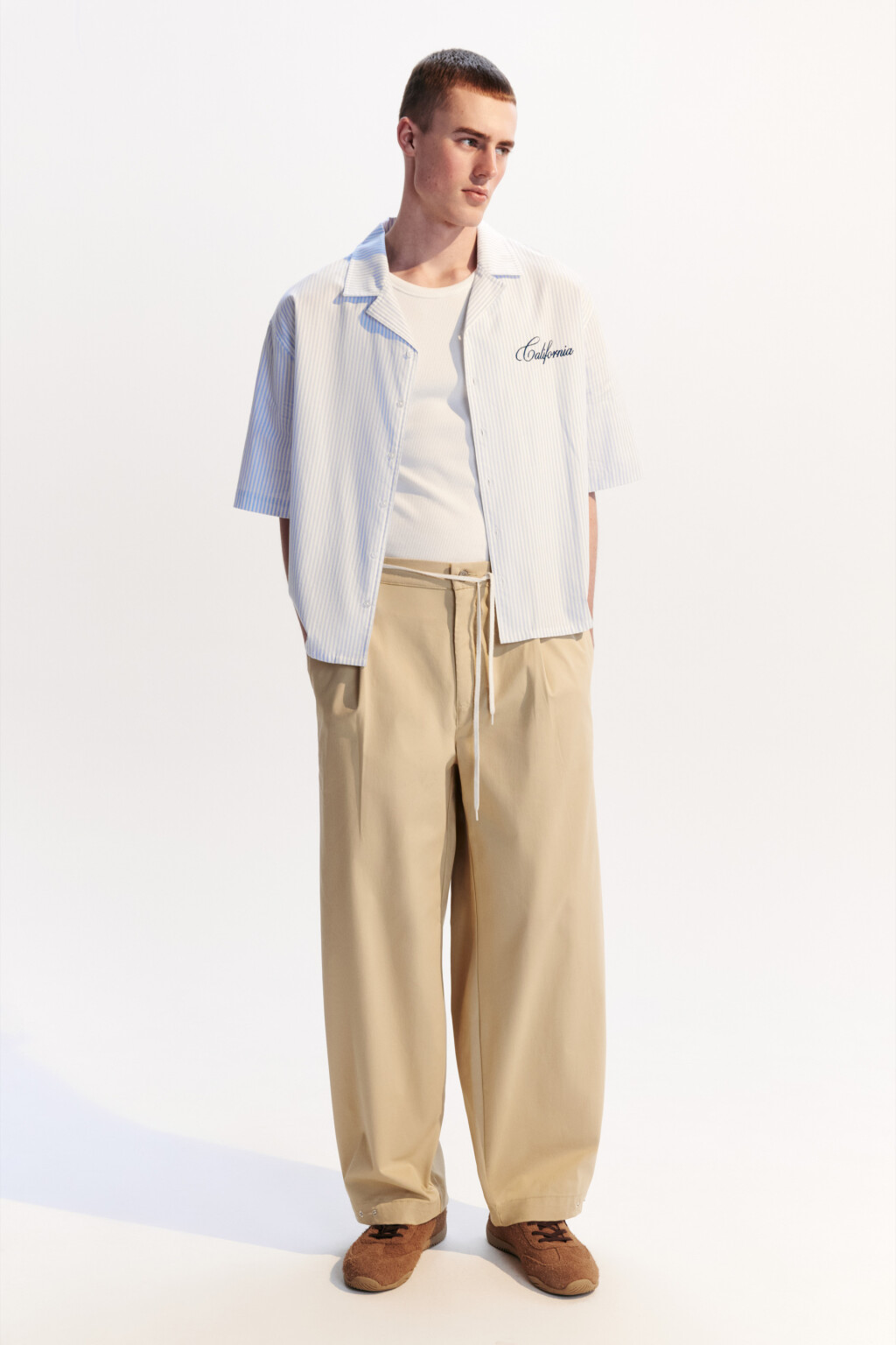 Брюки-бананы хлопковые широкие - цвет бежевый - 5