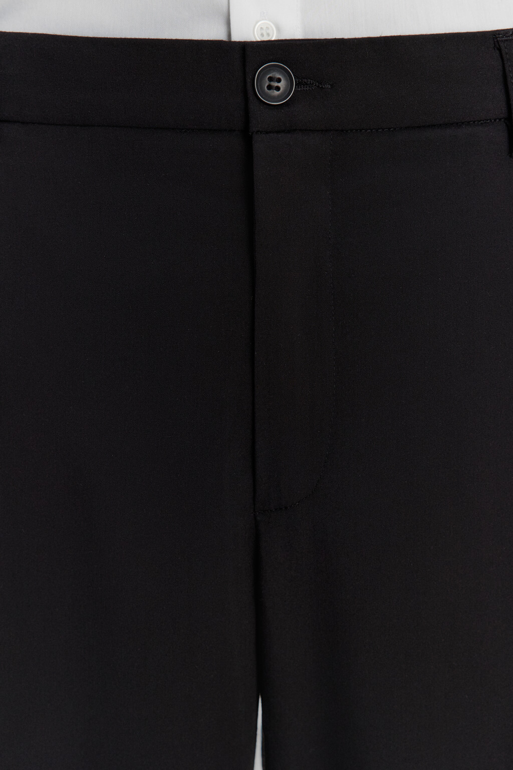Брюки костюмные со складками на поясе - цвет черный - 5