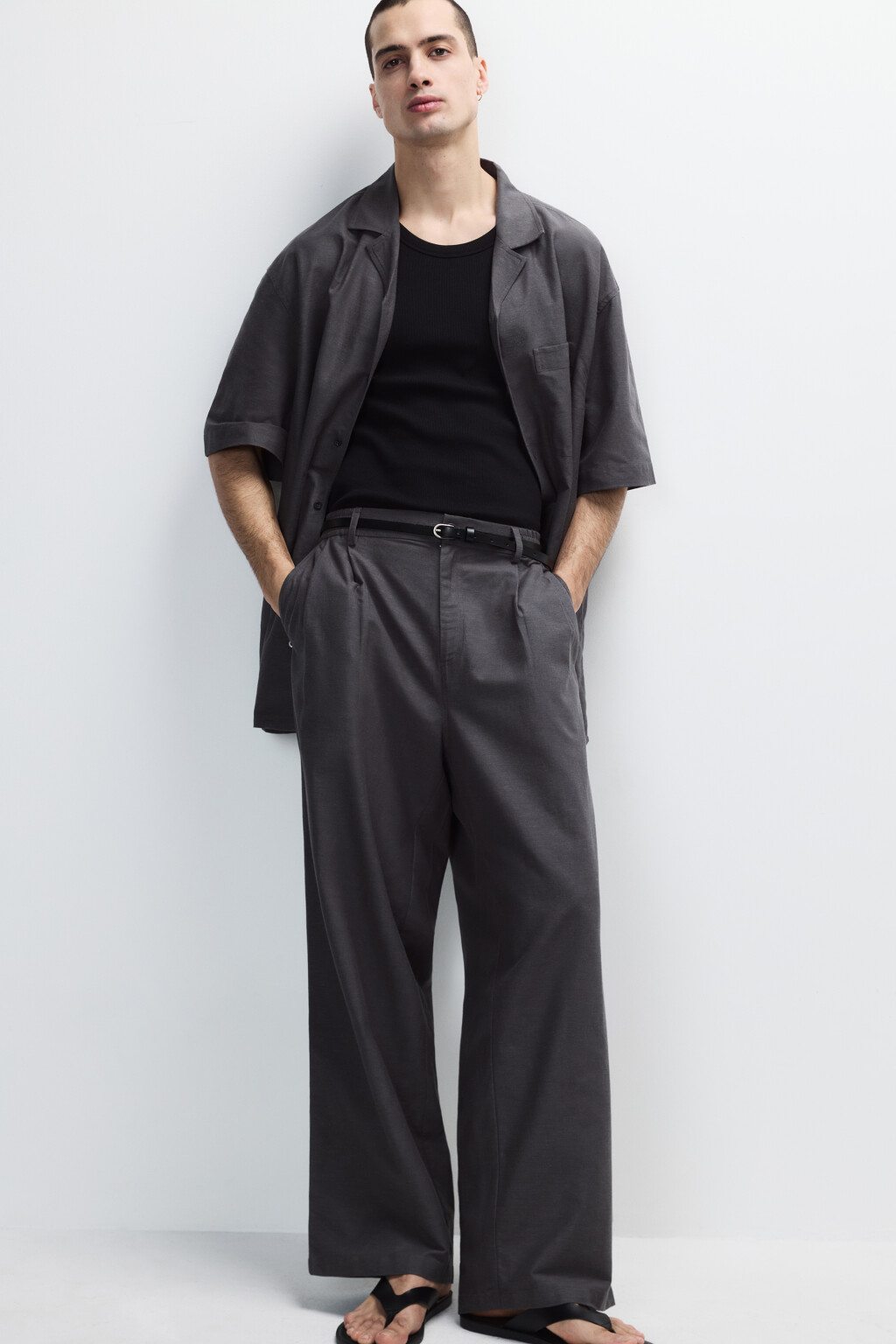 Брюки костюмные из льняной ткани - цвет серый - 1