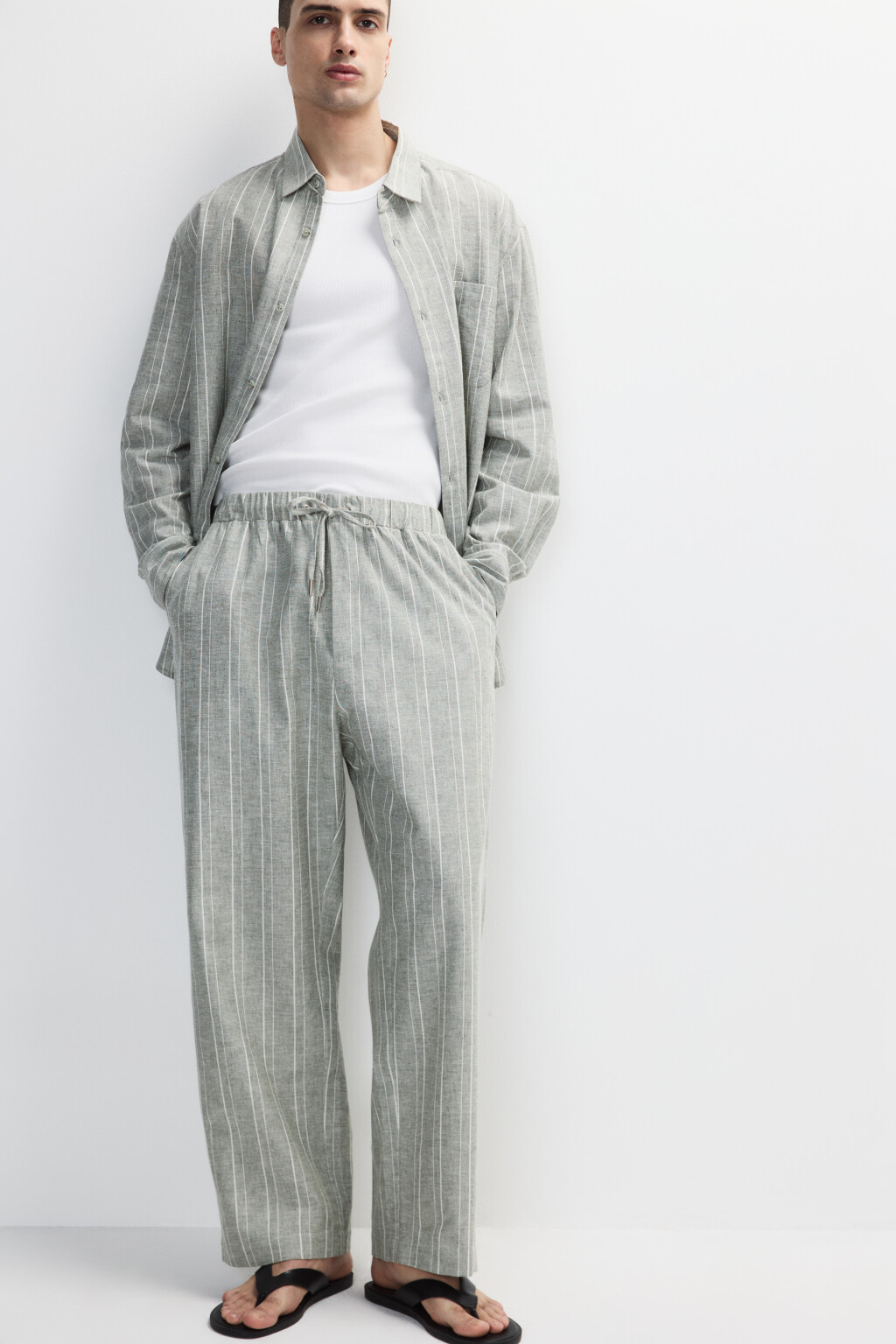 Брюки льняные в полоску - цвет зеленый - 1