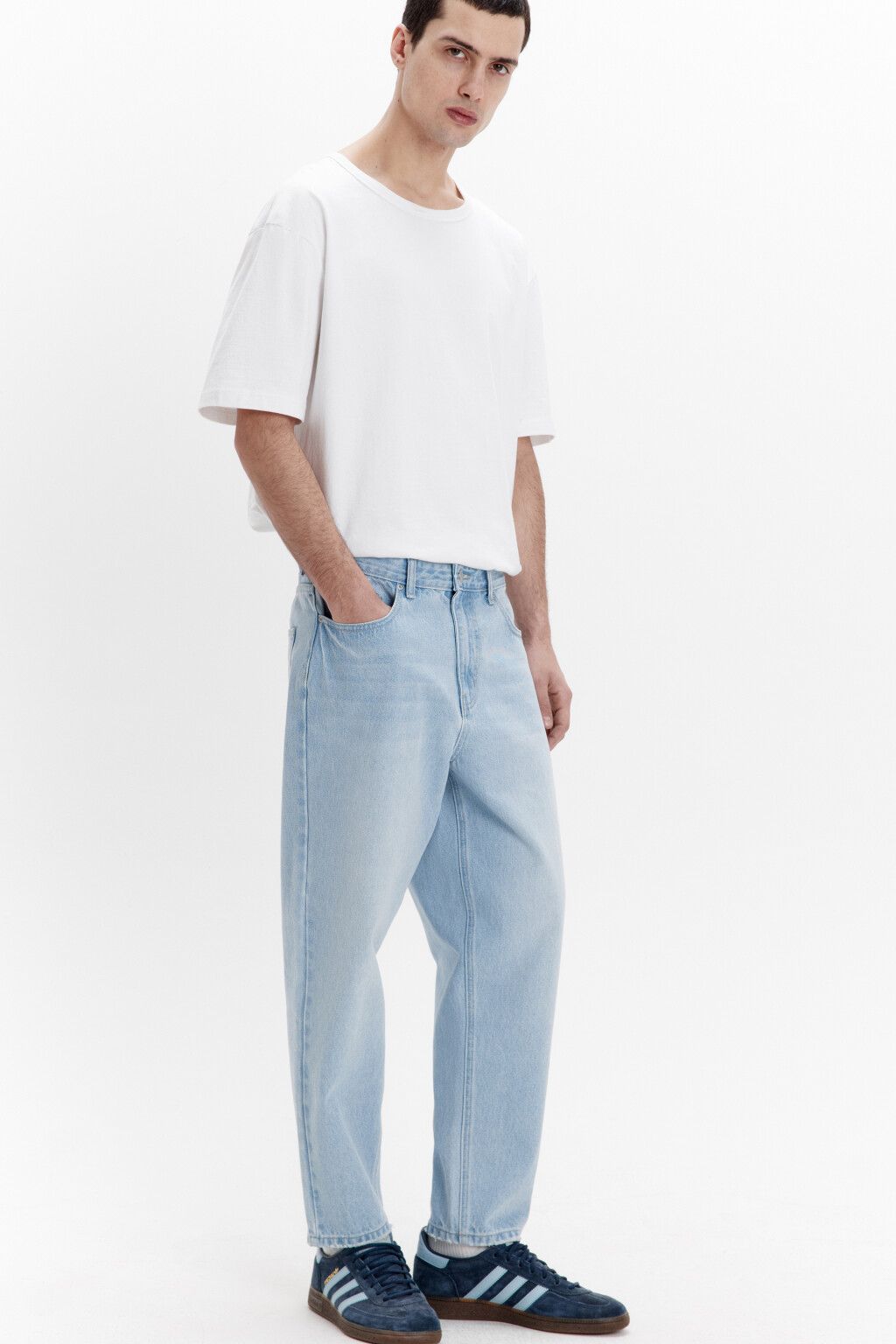 Джинсы зауженные со средней посадкой - цвет голубой - 1