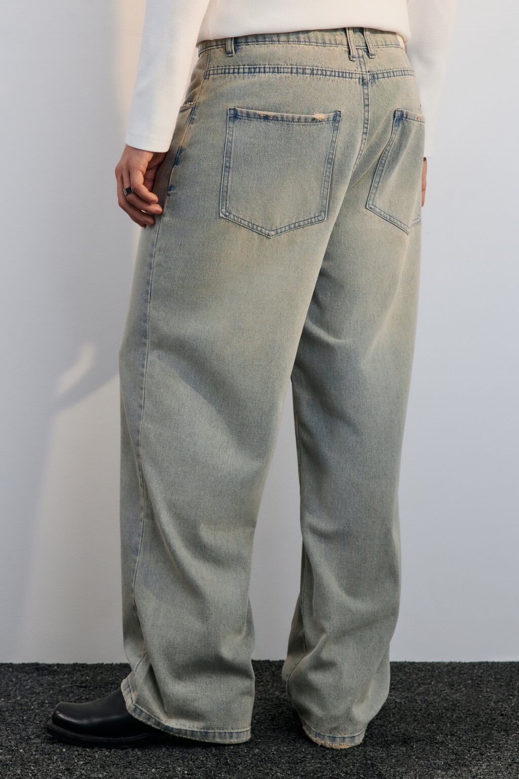 Джинсы широкие с эффектом масляной стирки - цвет голубой - 3