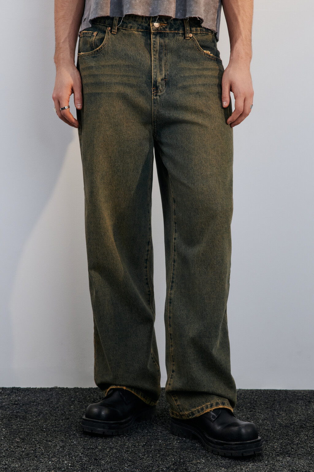 Джинсы широкие с эффектом масляной стирки - цвет голубой - 3