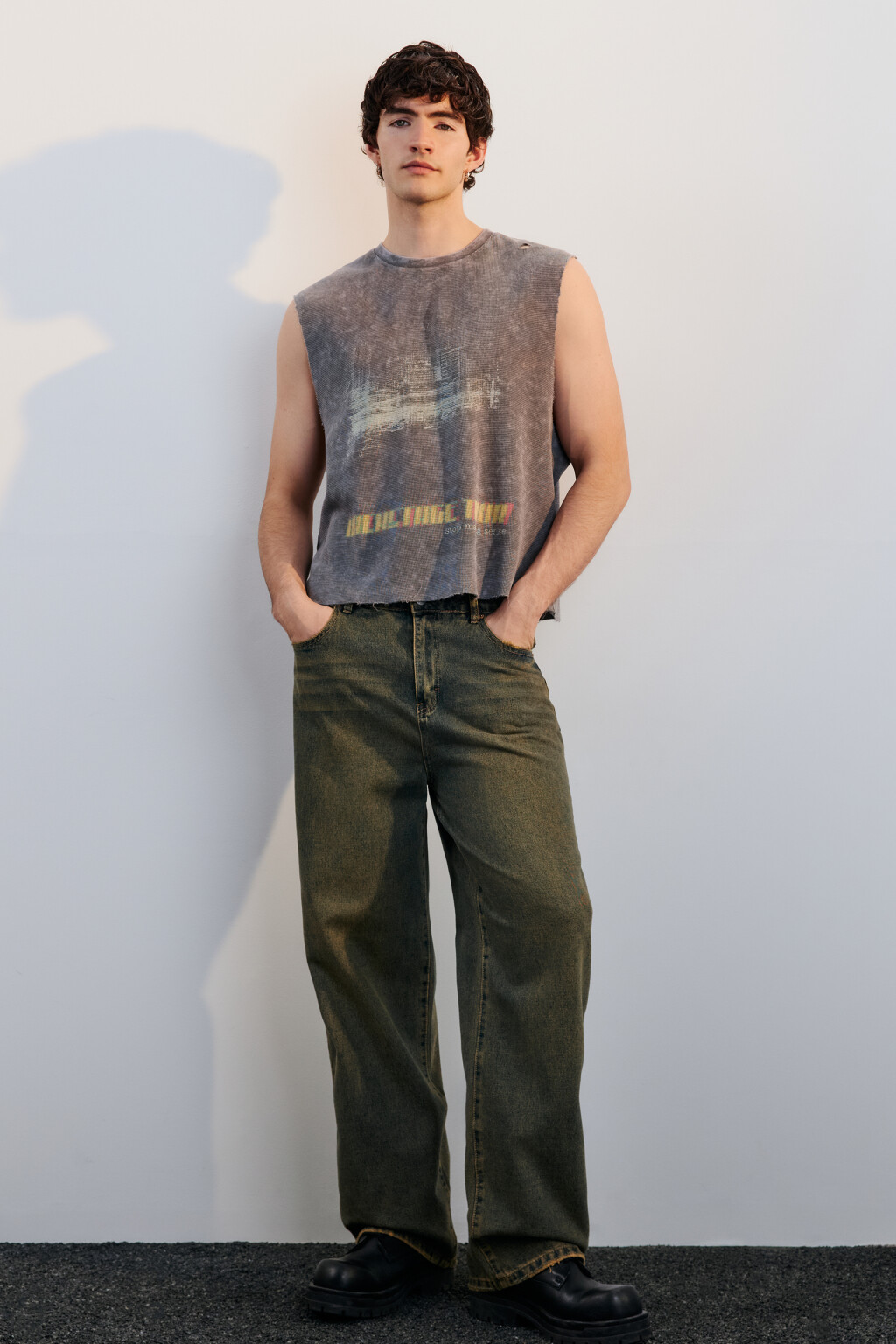 Джинсы широкие с эффектом масляной стирки - цвет голубой - 5