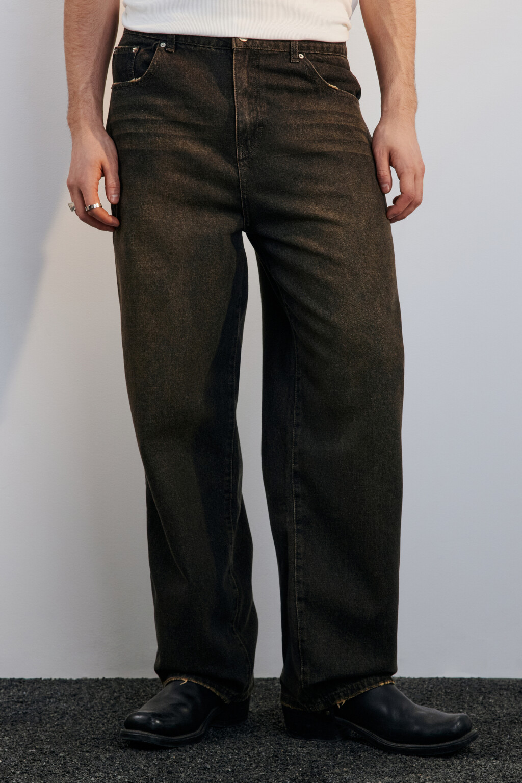 Джинсы широкие с эффектом масляной стирки - цвет серый - 3