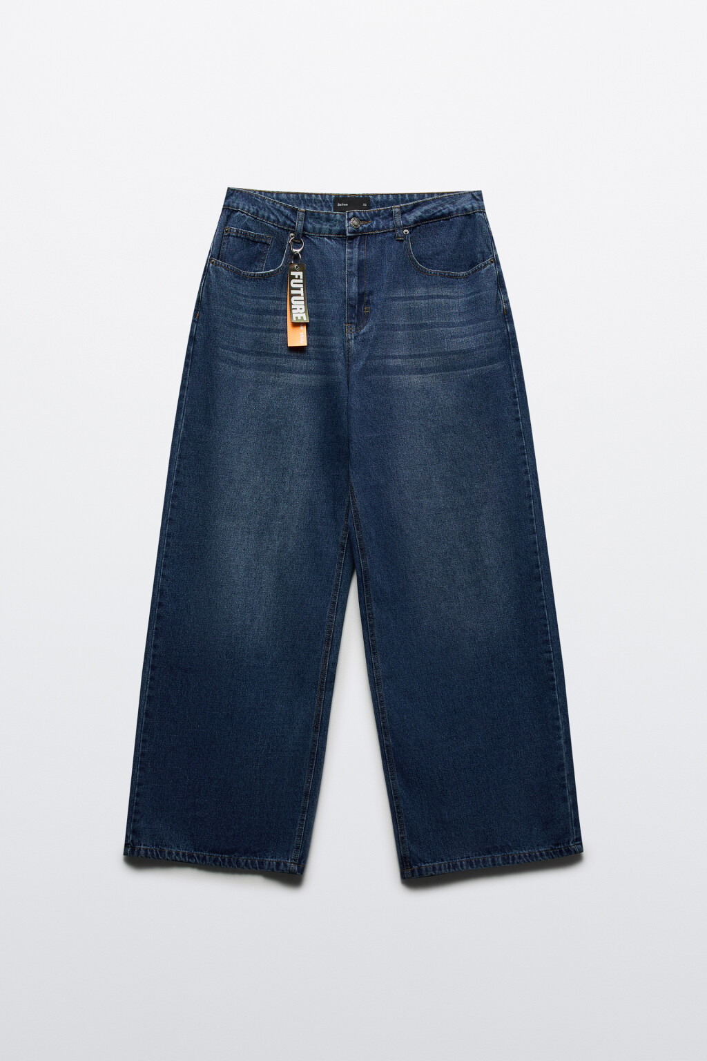 Джинсы широкие с брелоком - цвет синий - 8