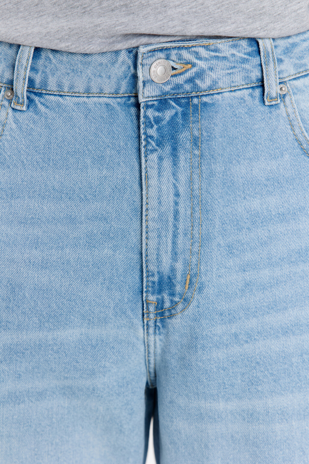 Джинсы зауженные со средней посадкой - цвет голубой - 5