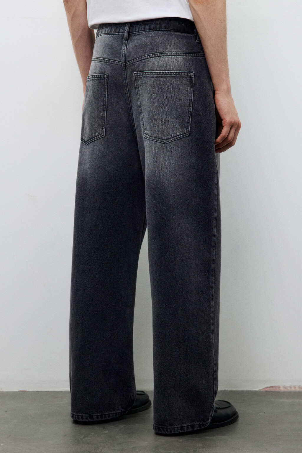 Джинсы широкие с вареным эффектом - цвет серый - 3