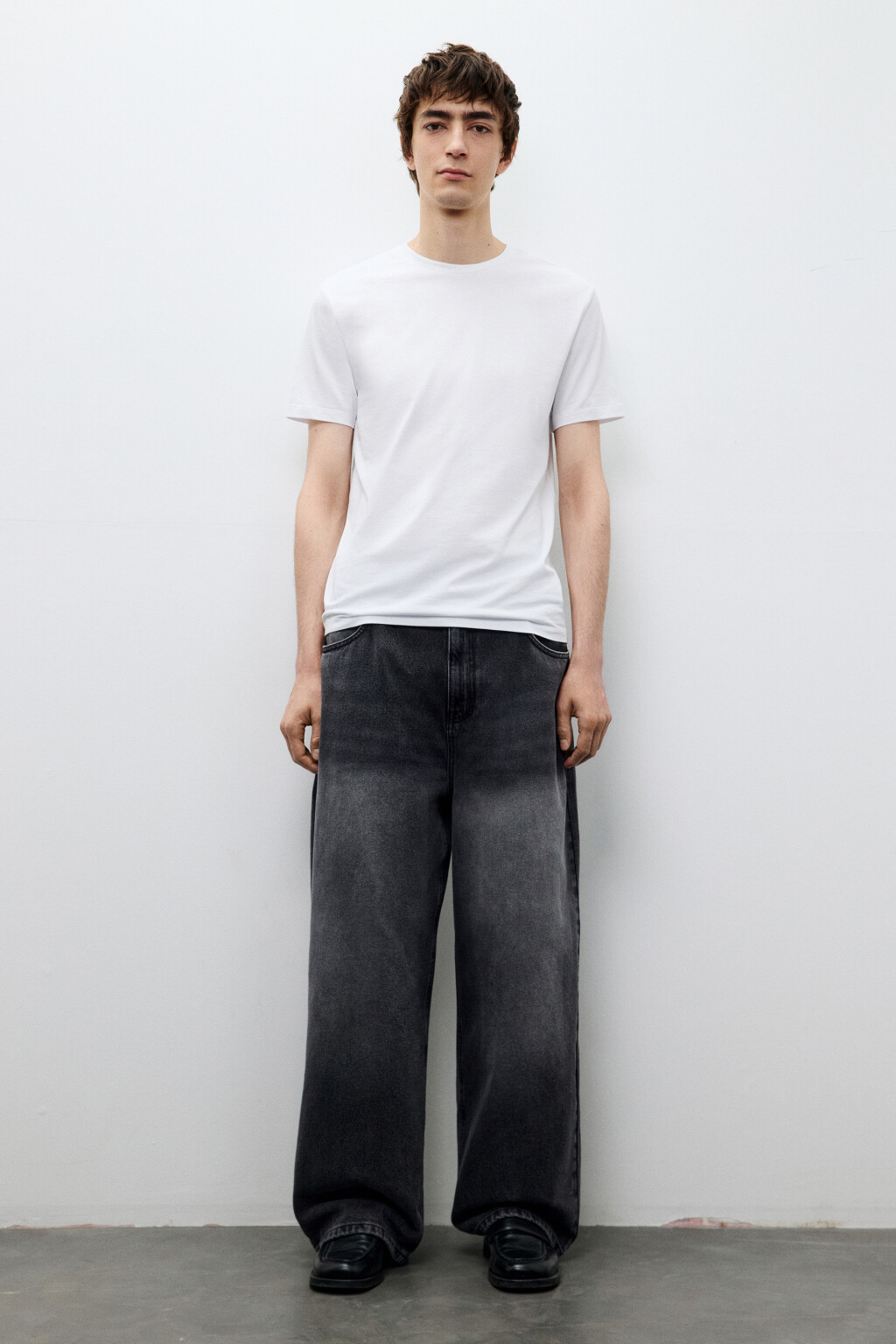 Джинсы широкие с вареным эффектом - цвет серый - 4